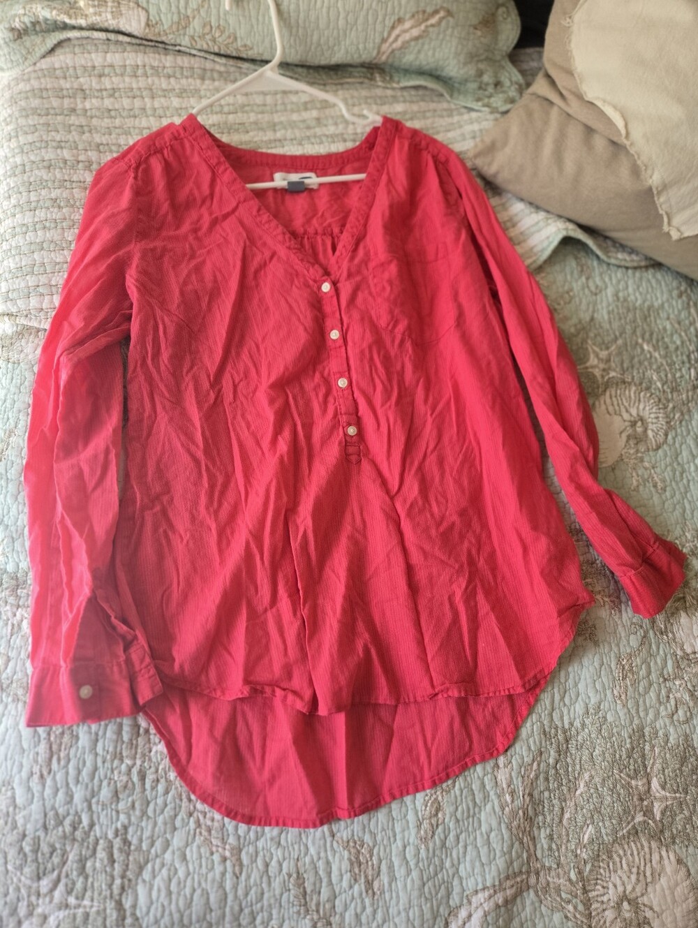 3 For $15 Women’s Red/Pink V-Neck Tunic L - Picture 7 of 9